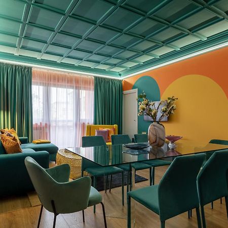 Wes Anderson In Bucharest Lägenhet Exteriör bild