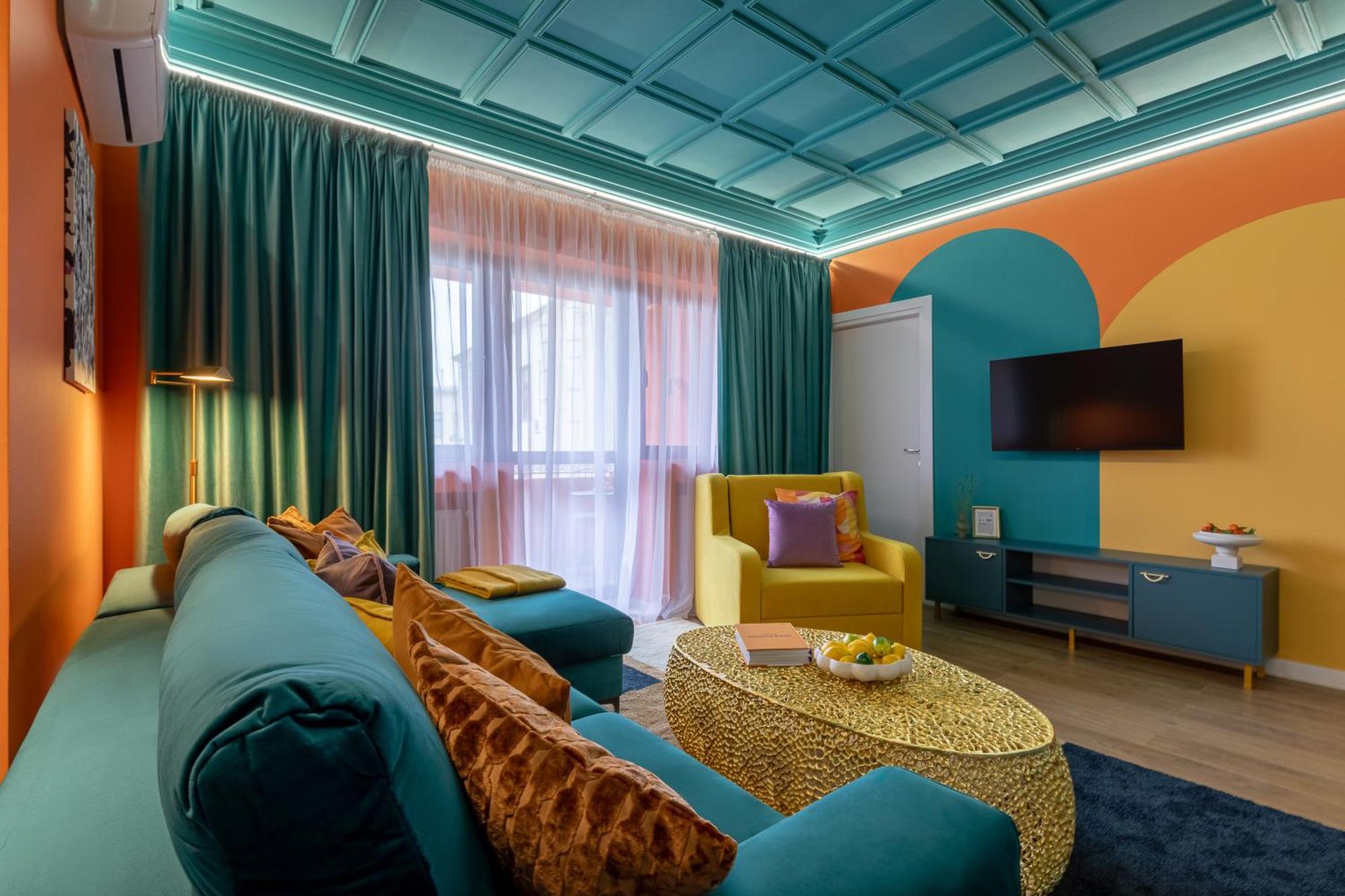 Wes Anderson In Bucharest Lägenhet Exteriör bild